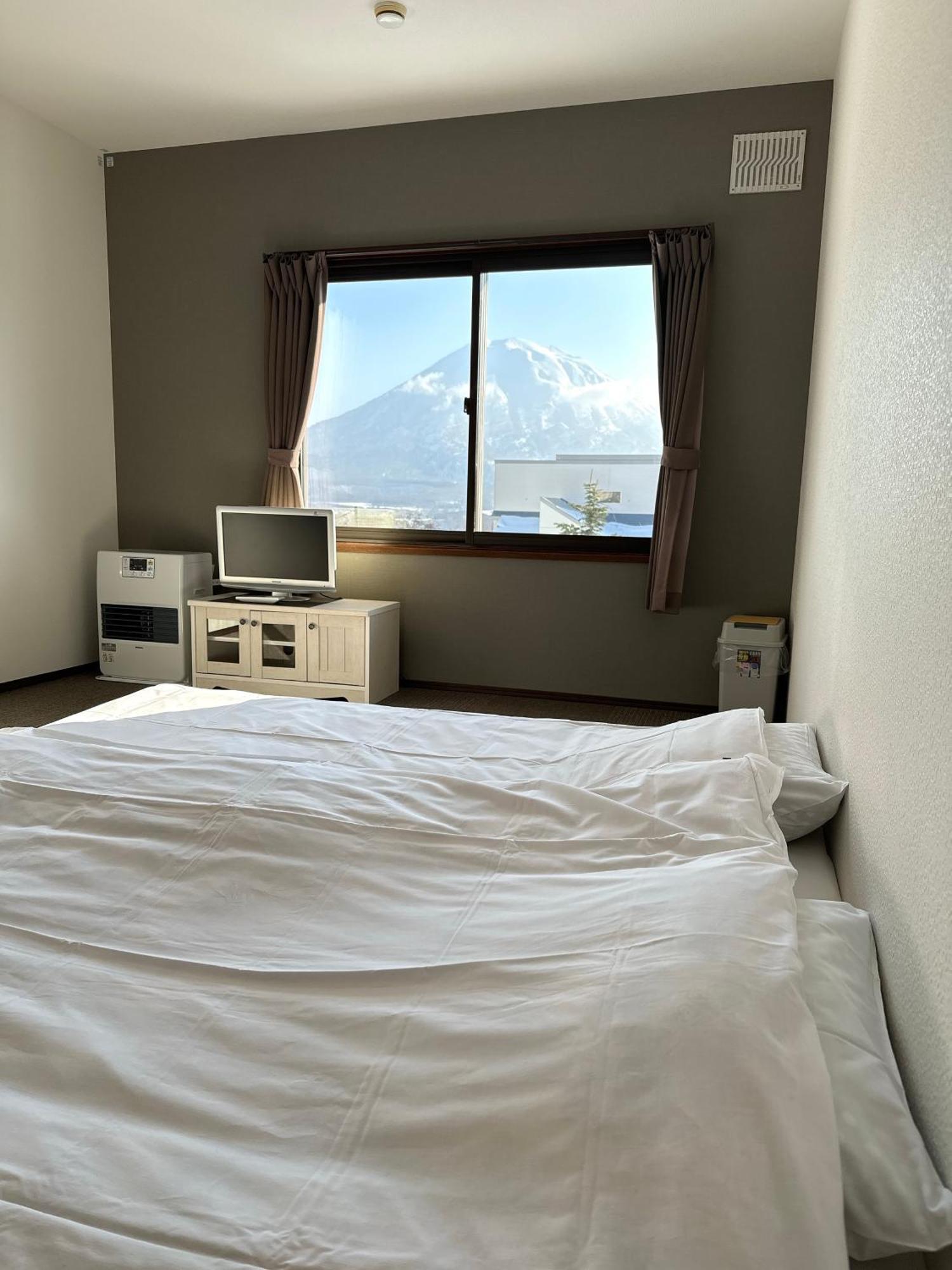 Pension Berg Niseko Buitenkant foto
